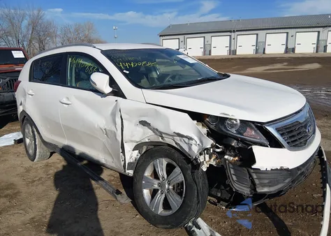 2013 Kia Sportage Lx z USA, uszkodzony, nr VIN KNDPB3A29D7494785